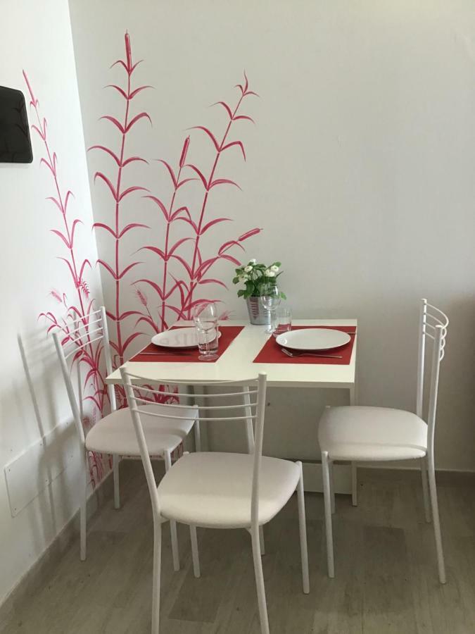 Appartamento Rubino - Lovely Little Flat 3 Minutes From Golf Club 5 Minutes From Lake Soiano Del Lago Exterior photo