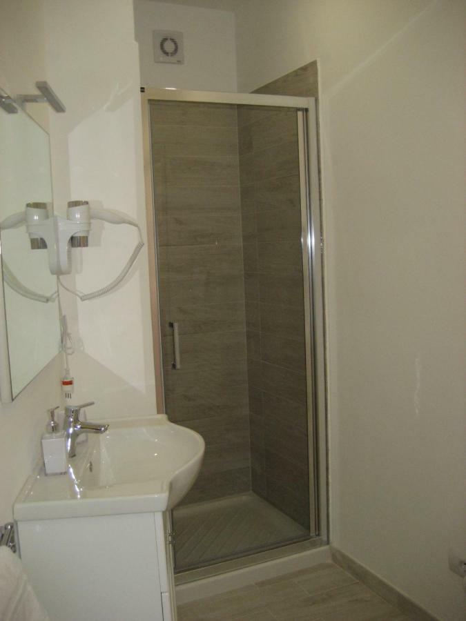Appartamento Rubino - Lovely Little Flat 3 Minutes From Golf Club 5 Minutes From Lake Soiano Del Lago Exterior photo