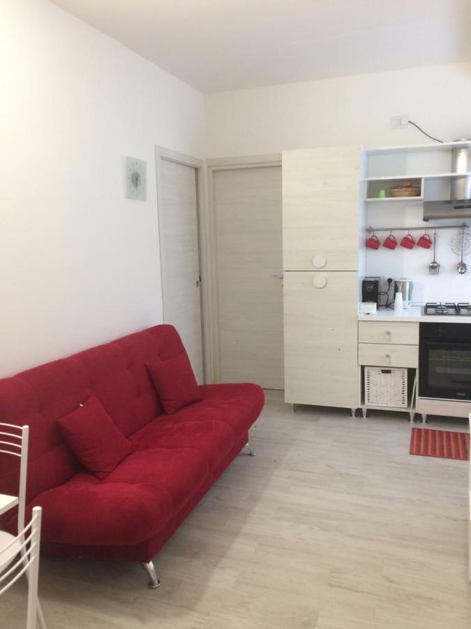 Appartamento Rubino - Lovely Little Flat 3 Minutes From Golf Club 5 Minutes From Lake Soiano Del Lago Exterior photo